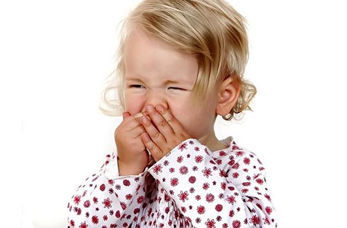 Ребёнок много и часто чихает: причины, что делать, профилактика