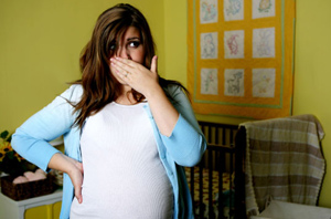 Тошнота при беременности: когда появляется и как от нее избавиться